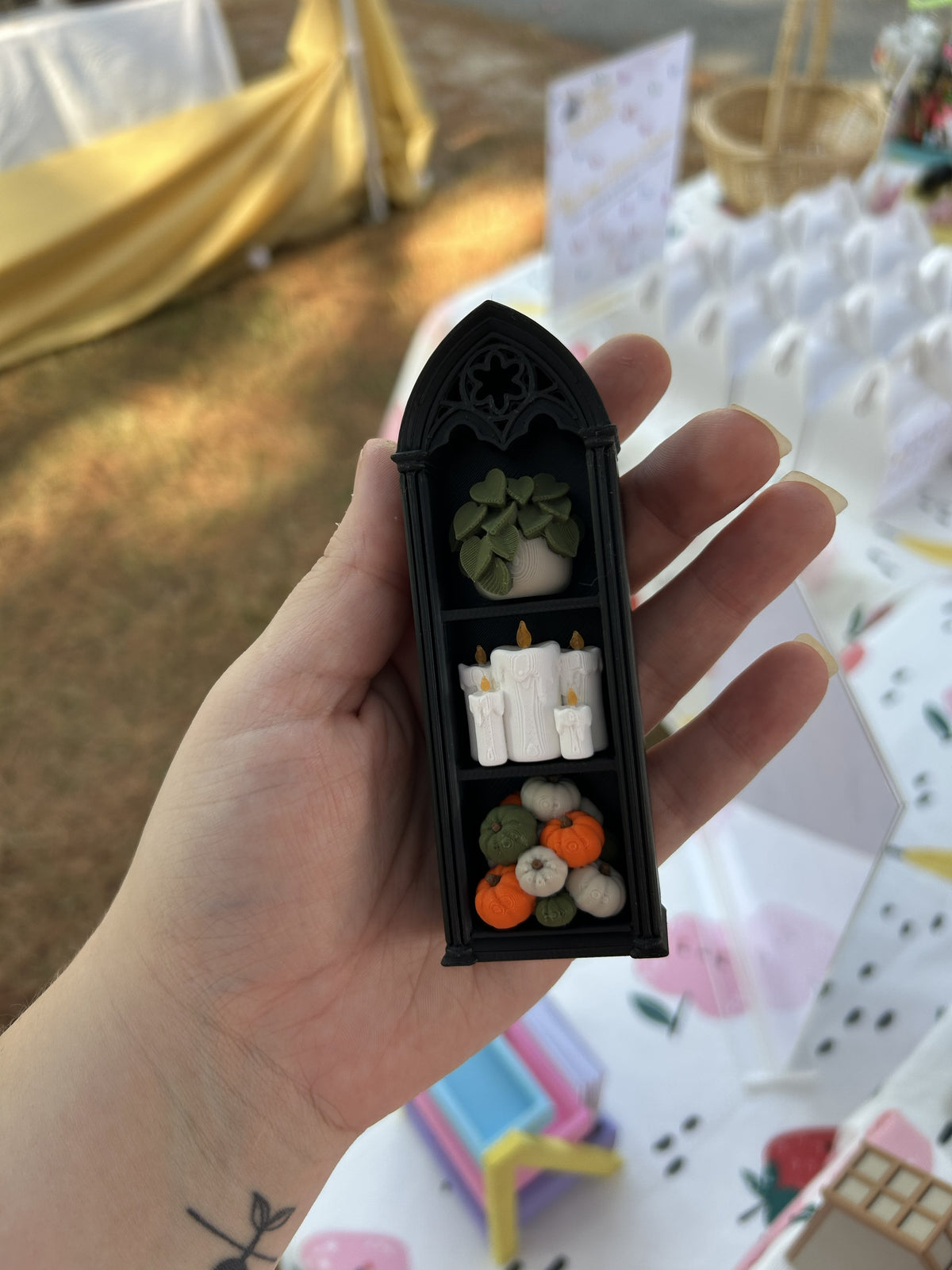 Three Key Shelf Clicker: Spooky Season!